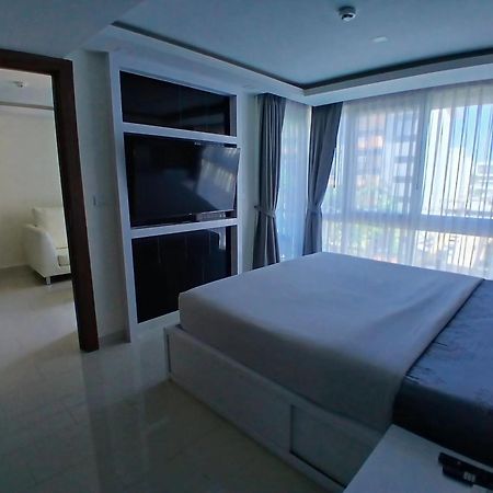 Grand Avenue Condo By Bormon Pattaya Eksteriør bilde