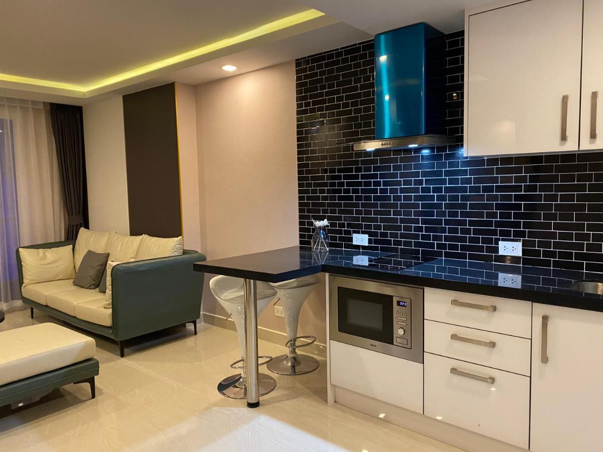 Grand Avenue Condo By Bormon Pattaya Eksteriør bilde